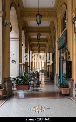 Chieti (Italien) - Blick auf das historische Zentrum der Stadt Chieti, der Provinzhauptstadt der Region Abruzzen, Mittelitalien Stockfoto