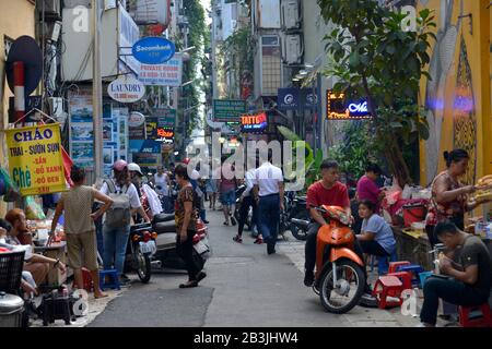 Backpackerstrasse, Ngo Huyen, Altstadt, Hanoi, Vietnam Stockfoto