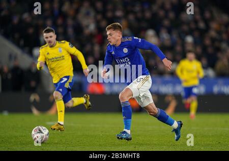 Leicester, Großbritannien. März 2020. Harvey Barnes von Leicester City beim 5. Spiel um den FA Cup zwischen Leicester City und Birmingham City im King Power Stadium, Leicester, England am 4. März 2020. Foto von Andy Rowland/Prime Media Images. Kredit: Prime Media Images/Alamy Live News Stockfoto