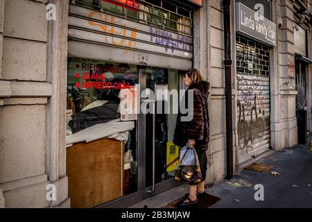 Mailand. Die Räumlichkeiten sind vorübergehend wegen Coronavirus COVID19 Auf dem Foto von Sartoria Marco in Viale Piave 15 (Carlo Cozzoli/Fotogramma, Mailand - 2020-03-05) p. S. la Foto e' utilizzabile nel rispetto del contesto in cui e Stata scattata, e senintenza to diffamatorio del decoro delle delle prassate geschlossen Stockfoto