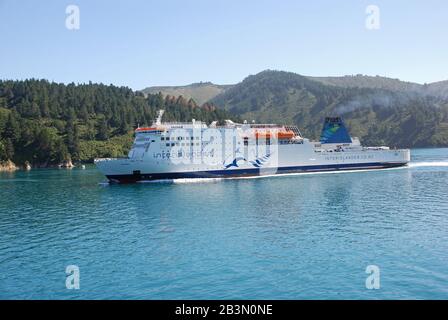 Kaitaki Fähre auf der Cook Strait zwischen Wellington und Picton, Neuseeland Stockfoto