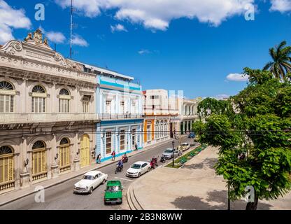 Casino Espanol und Libertad Square, erhöhte Aussicht, Matanzas, Provinz Matanzas, Kuba, Westindien, Karibik, Mittelamerika Stockfoto