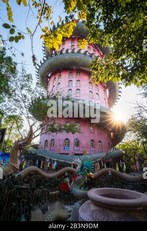 Wat Samphran Dragon Temple, Bangkok, Thailand, Südostasien, Asien Stockfoto