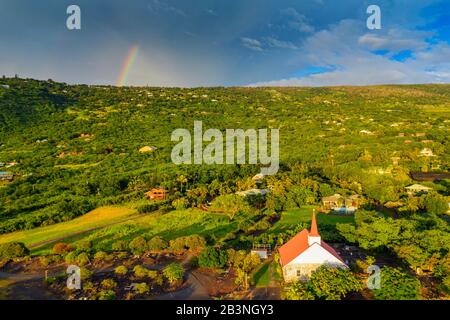 Luftbild der Kahikolu Congregation Church, Big Island, Hawaii, Vereinigte Staaten von Amerika, Nordamerika Stockfoto