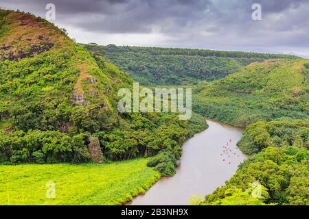 Kajakfahrer am Wailua River, Kauai Island, Hawaii, Vereinigte Staaten von Amerika, Nordamerika Stockfoto