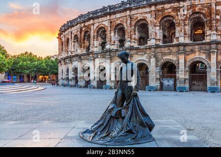 Nimes, Frankreich. Antike römische Amphitheater im occitanie Region im Süden Frankreichs. Stockfoto