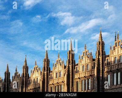 Das ehemalige University of Aberdeen College von Marishal baut jetzt den Hauptsitz des Stadtrats von Aberdeen in der Broad Street Aberdeen Scotland Stockfoto