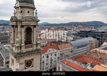 Luftbild der Stadt von der Stephansbasilika in Budapest, Ungarn Stockfoto