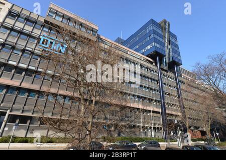 DIN, Burggrafenstrasse, Tiergarten, Berlin, Deutschland Stockfoto