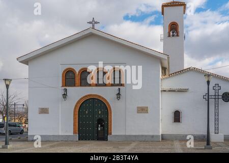 Guadix, Spanien - 10. Januar 2020: Kirchenbau, Provinz Granada, Andalusien Stockfoto