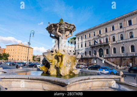 Fontana dei Tritoni, Piazza Bocca della Verita, Rom, Italien Stockfoto