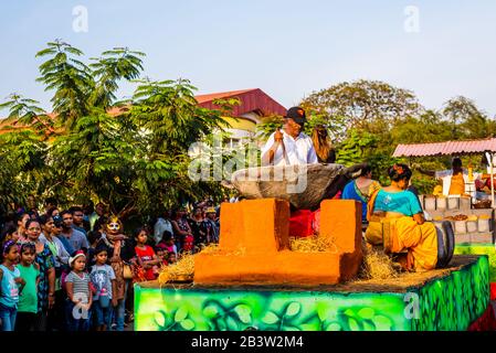 Margao, Goa/Indien - 23. Februar 2020: Schwebt und Figuren, die während der Karnevalsfeiern in Goa, Indien/Touristenveranstaltungen in Goa/Goan Cul ausgestellt werden Stockfoto