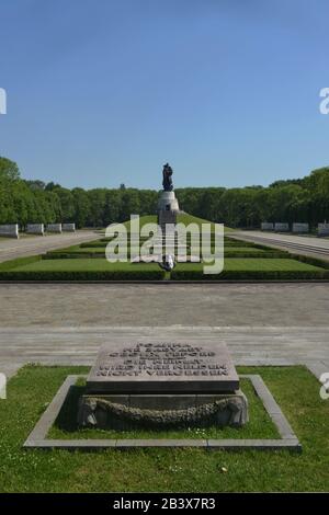 Sowjetisches Spuren, Puschkinallee, Treptow, Berlin, Deutschland Stockfoto