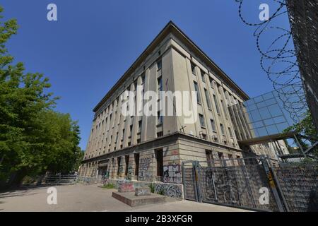 Club, Berghain, Am Wriezener Bahnhof, Friedrichshains, Berlin, Deutschland Stockfoto