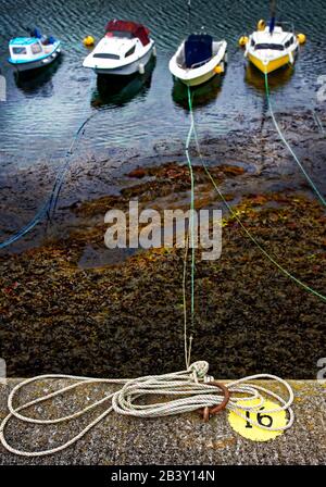 Mevagissey, dessen Name in Cornish Lannvorek ist, ist ein Dorf und Fischerhafen und eine zivile Gemeinde in Cornwall, England. Stockfoto