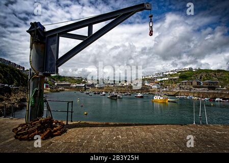 Mevagissey, dessen Name in Cornish Lannvorek ist, ist ein Dorf und Fischerhafen und eine zivile Gemeinde in Cornwall, England. Stockfoto