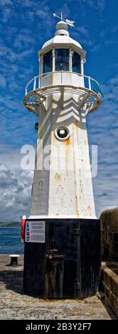 Mevagissey, dessen Name in Cornish Lannvorek ist, ist ein Dorf und Fischerhafen und eine zivile Gemeinde in Cornwall, England. Stockfoto