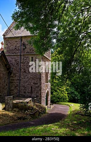 Mevagissey, dessen Name in Cornish Lannvorek ist, ist ein Dorf und Fischerhafen und eine zivile Gemeinde in Cornwall, England. Stockfoto
