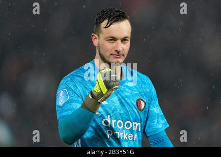 Rotterdam, 04-03-2020, Fußball, KNVB-Pokal, Saison 2019-2020, Feyenoord-Torhüter Justin Bijlow feiert das 4:0 Stockfoto