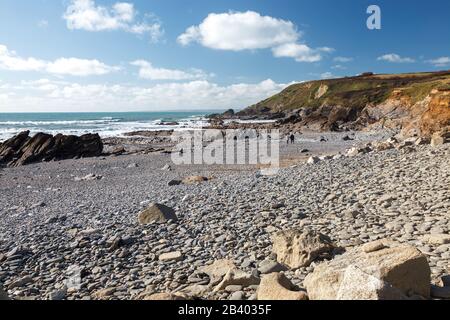 Robuster Strand in Dollar Cove Gunwalloe Cornwall England Großbritannien Europa Stockfoto