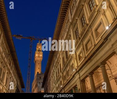 Florenz Italien 22. Februar 2020: Die Piazza della Signoria ist der zentrale Platz von Florenz, Sitz der Bürgermacht und Herz des gesellschaftlichen Lebens der Stadt Stockfoto