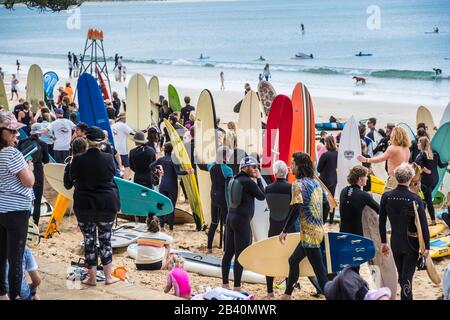 Kampf um den Bight-Protest am Torquay Beach, Victoria, Australien am 23. November 2019 gegen Ölbohrungen im Great Australian Bight Stockfoto