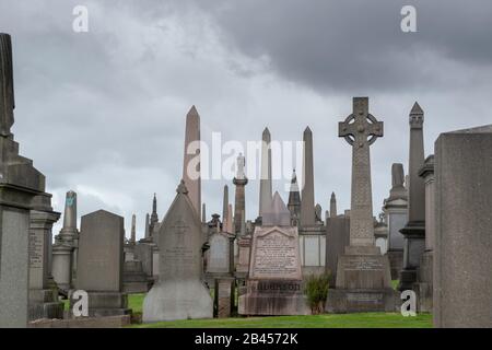 Blick auf die berühmte Necropolis, einen viktorianischen Friedhof im Osten des Stadtzentrums von Glasgow Stockfoto