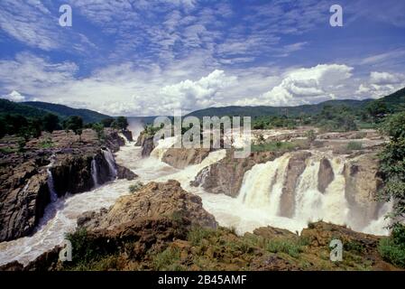 Hogenakkal fällt, tamil nadu, Indien, Asien, Fluss cauvery oder Kaveri kavery Stockfoto