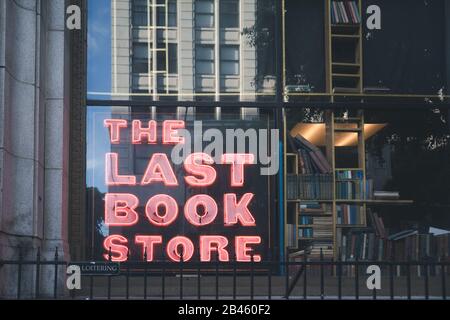Los Angeles, Kalifornien - 17. Februar 2020: Der Letzte Buchladen, berühmte gebrauchte Buchläden, im Stadtzentrum VON LA. Stockfoto