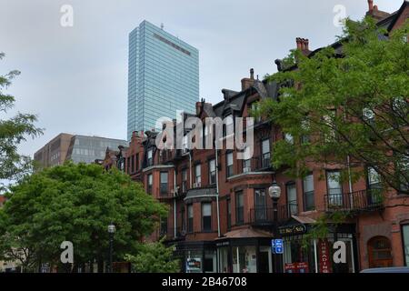 Haeuserfassaden, Newbury Street, Boston, Massaschusetts, USA / Häuserfassaden Stockfoto