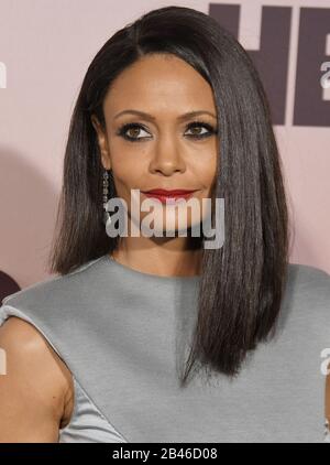 Los Angeles, USA. März 2020. Thandie Newton trifft am Donnerstag, den 5. März 2020, auf der WESTWORLD Season 3-Premiere des HBO im TCL Chinese Theatre in Hollywood, CA, ein. (Foto Von Sthanlee B. Mirador/Sipa USA) Kredit: SIPA USA/Alamy Live News Stockfoto