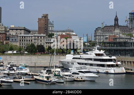 Boote, Alter Hafen, Montreal, Quebec, Kanada Stockfoto