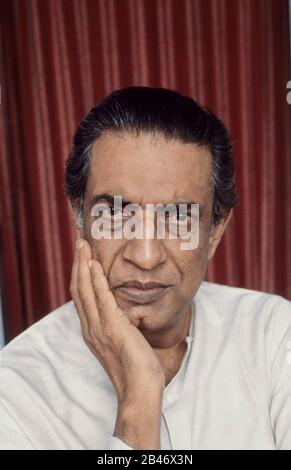 Satyajit Ray, indischer Filmemacher, Drehbuchautor, Autor, Essayist, Texter, Zeitschriftenredakteur, Illustrator, Kalligraph, Musikkomponist, Indien Stockfoto