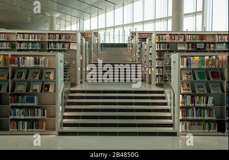 Innenansicht der berühmten Katar National Library, Education City, Doha, Katar Stockfoto