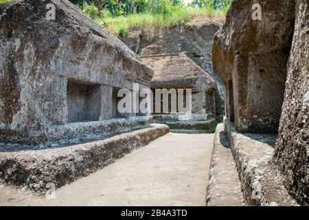 Indonesien, Bali, Tampaksiring, Pura Gunung Kawi (Tempel), Serie von rockgeschnittenen Candi (Shrines) Stockfoto