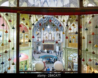 Kashan, Iran. April 2017. Stadtansicht von Kashan - Dem Basar in der iranischen Stadt Kashan, aufgenommen am 29. April 2017. Weltweite Nutzung Credit: Dpa / Alamy Live News Stockfoto