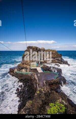Spanien, Kanarische Inseln, La Palma, La Cuesta, Piscinas de La Fajana, natürliche Pools Stockfoto