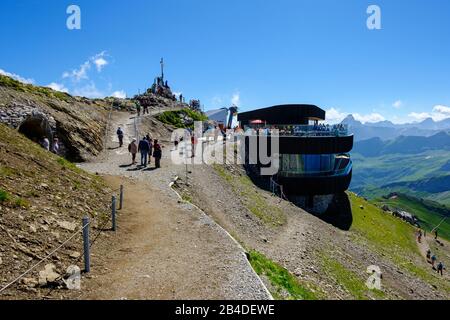 Nebelhorn Gipfelrestaurant 2224, Gipfel des Nebelhorns, Allgäuer Alpen, Oberstdorf, Oberallbräu, Allgäuer, Schwaben, Bayern, Deutschland Stockfoto