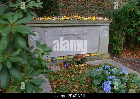 Grab, Vicco von Buelow, Waldfriedhof, Heerstraße, Charlottenburg, Berlin, Deutschland/Bülow Stockfoto