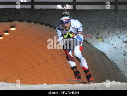 Der Tscheche MICHAL SLESINGR tritt während des tschechischen Biathlon-Weltcup-Weltcups der Männer im 10-km-Sprint in Nove Mesto na Marove, Tschechien, 6. März 2020 an. (CTK Foto/Libor Plihal) Stockfoto