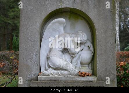 Trauerengel, Friedhof, Kirchweg, Nikolassee, Zehlendorf, Berlin, Deutschland Stockfoto