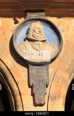 Medaillon von König Philipp IV Am Plaza Mayor Platz, Salamanca, Kastile und Leon, Spanien, Europa Stockfoto