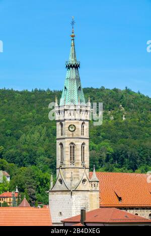 Deutschland, Baden-Württemberg, Bad Urach, Turm der Kollegiatkirche St. Amandus Stockfoto