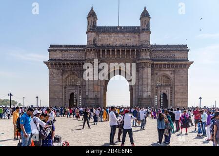 Indien, Maharashtra, Mumbai, Gateway of India, Landmark, Touristen Stockfoto