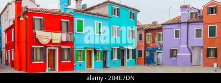 Farbenfroh bemalte Häuser, Burano, Venedig, Venetien, Italien, Europa Stockfoto