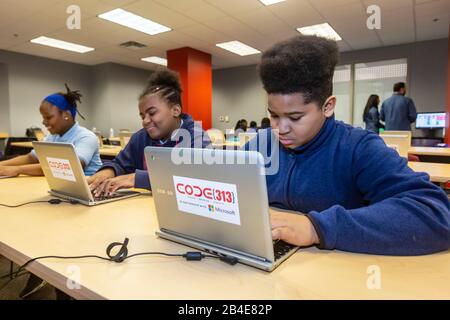 Detroit, Michigan - Code313, ein gemeinnütziges Programm für Detroit Jugendliche im Alter von 7-17 Jahren, bietet kostenlose Workshops zu Computercodierung und anderen technologiebasierten Subj an Stockfoto