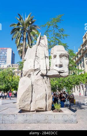 Denkmal für die Ureinwohner, Plaza de Armas, Santiago de Chile, Chile, Südamerika Stockfoto