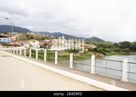 Ribeira Fluss von Iguape, Stadt, Iporanga, São Paulo, Brasilien Stockfoto