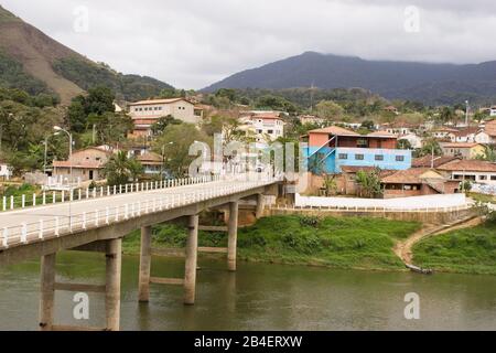 Ribeira Fluss von Iguape, Stadt, Iporanga, São Paulo, Brasilien Stockfoto