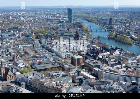 Deutschland, Hessen, Frankfurt, Blick vom Main Tower nach Südosten in Richtung Paulskirche. Stockfoto